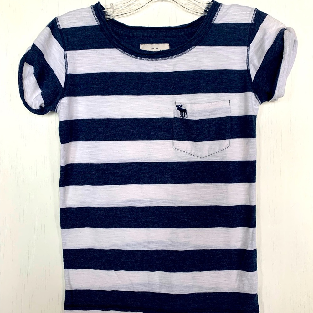 Girls Abercrombie t-shirt
